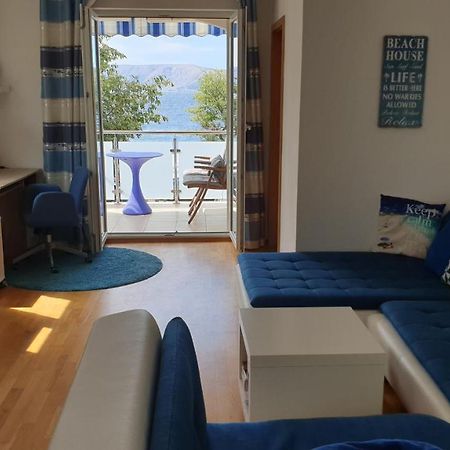 Beachfront Apartmant Veli Novi Vinodolski Buitenkant foto