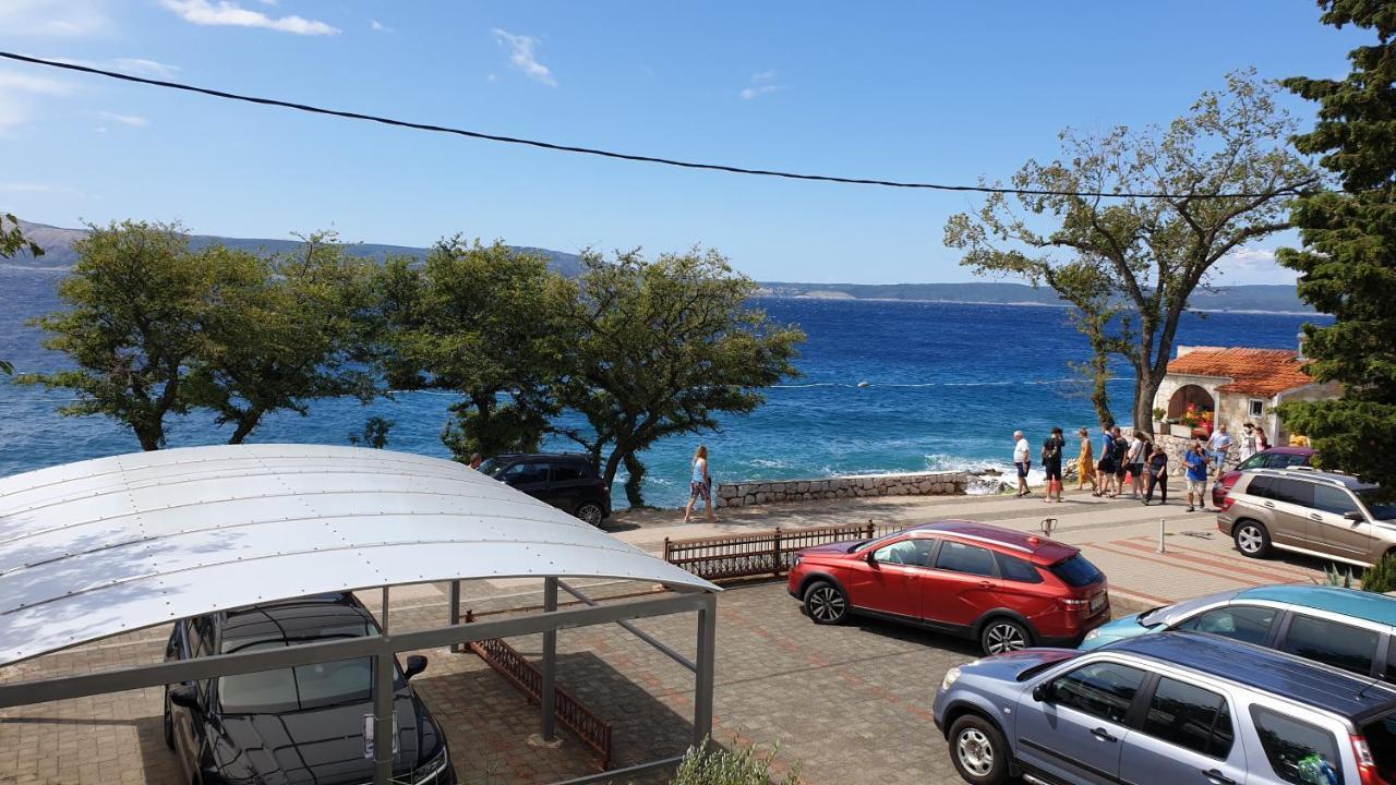Beachfront Apartmant Veli Novi Vinodolski Buitenkant foto